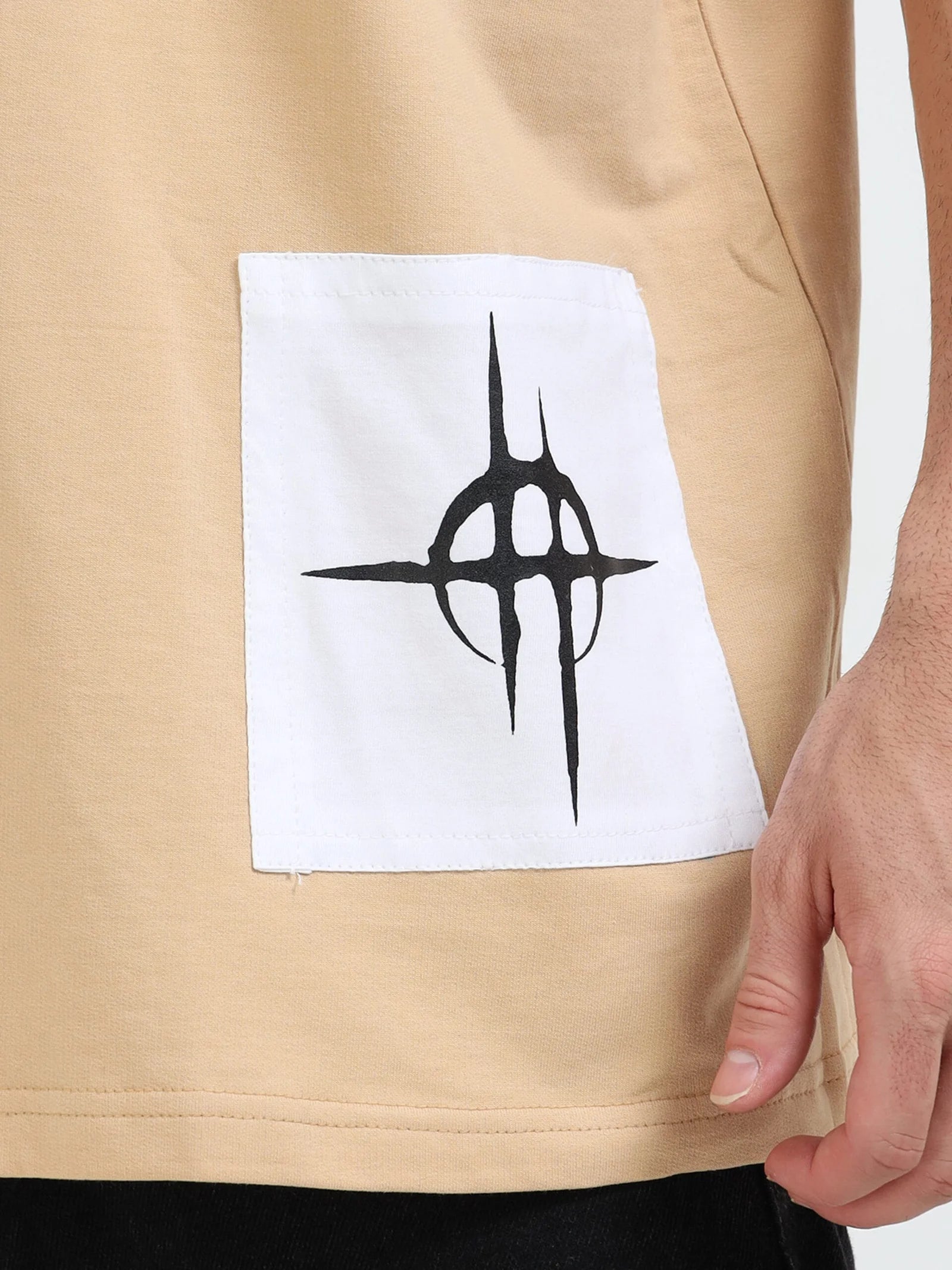 Biege Apocalyptic Wanderer