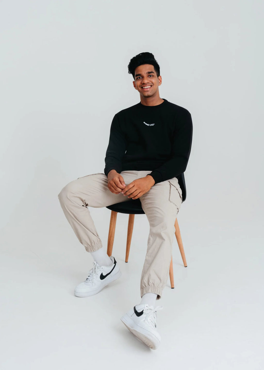 Rhino Cult Essential Black Sweatshirt